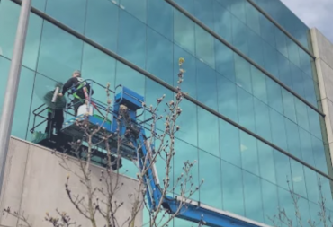 trabajos de limpieza de cristales en altura Mimsa Facilities